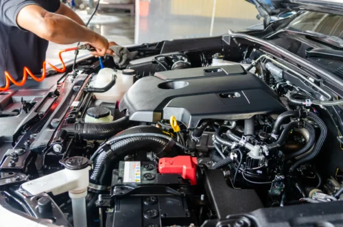 Servicios de mecánica automotriz y planchado y pintura - Grúas Car Company